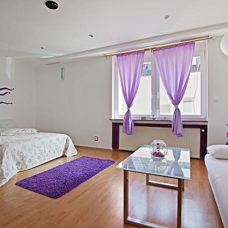Private Rooms Hannover - Room Agency Exterior photo